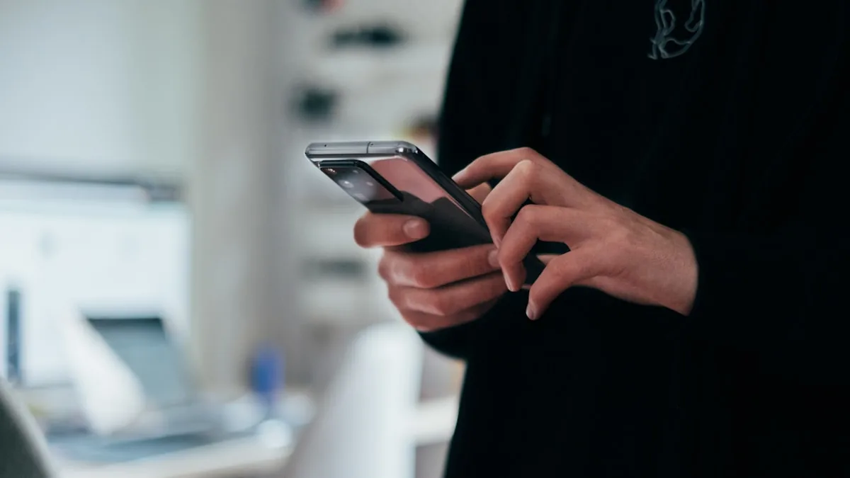 A shopper using an AI assistant on a phone